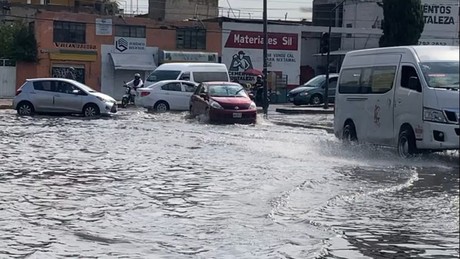 Inundaciones y encharcamientos en límites de Ecatepec y Nezahualcóyotl