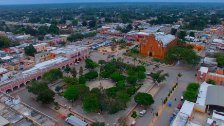 Este Pueblo Mágico tiene el Palacio Municipal más extenso de Yucatán