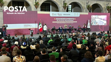 Abandera Delfina Gómez a mexiquenses que van a los Juegos Olímpicos París 2024