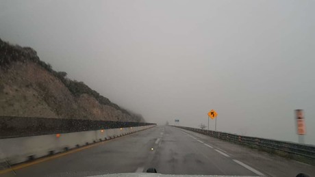 Reportan condiciones resbaladizas en la autopista Saltillo-Monterrey