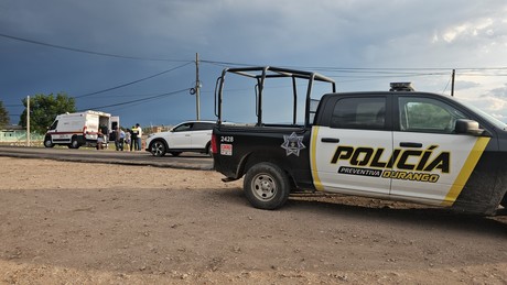 Encuentran cadáver putrefacto de un hombre en la carretera Durango - La Flor