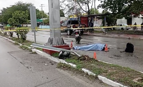 Muere moticiclista al derrapar  en la Avenida Quetzalcóatl de Mérida