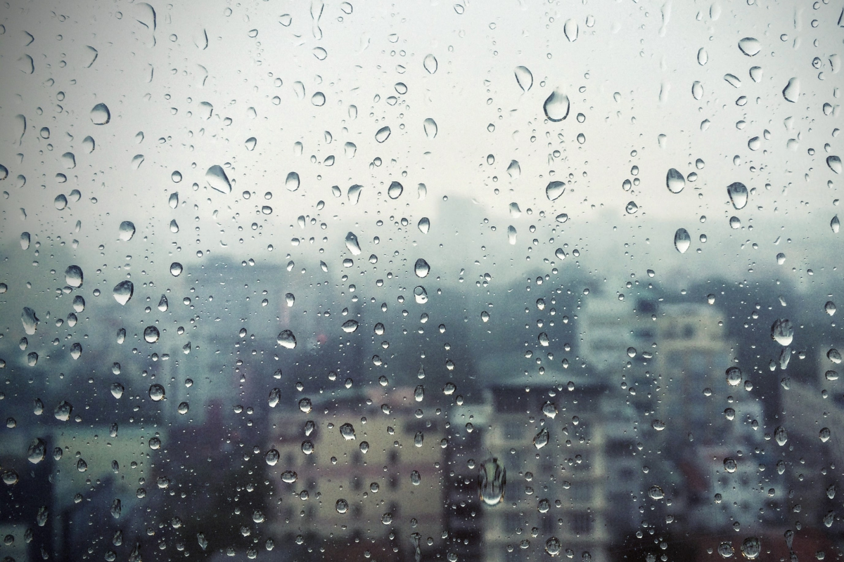 Lluvia en la ciudad. Foto: Pixabay