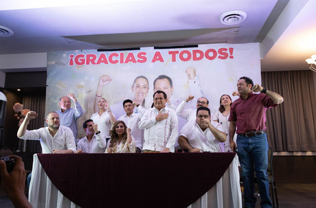 'Huacho' Díaz Mena  se perfila a ser el nuevo gobernador de Yucatán