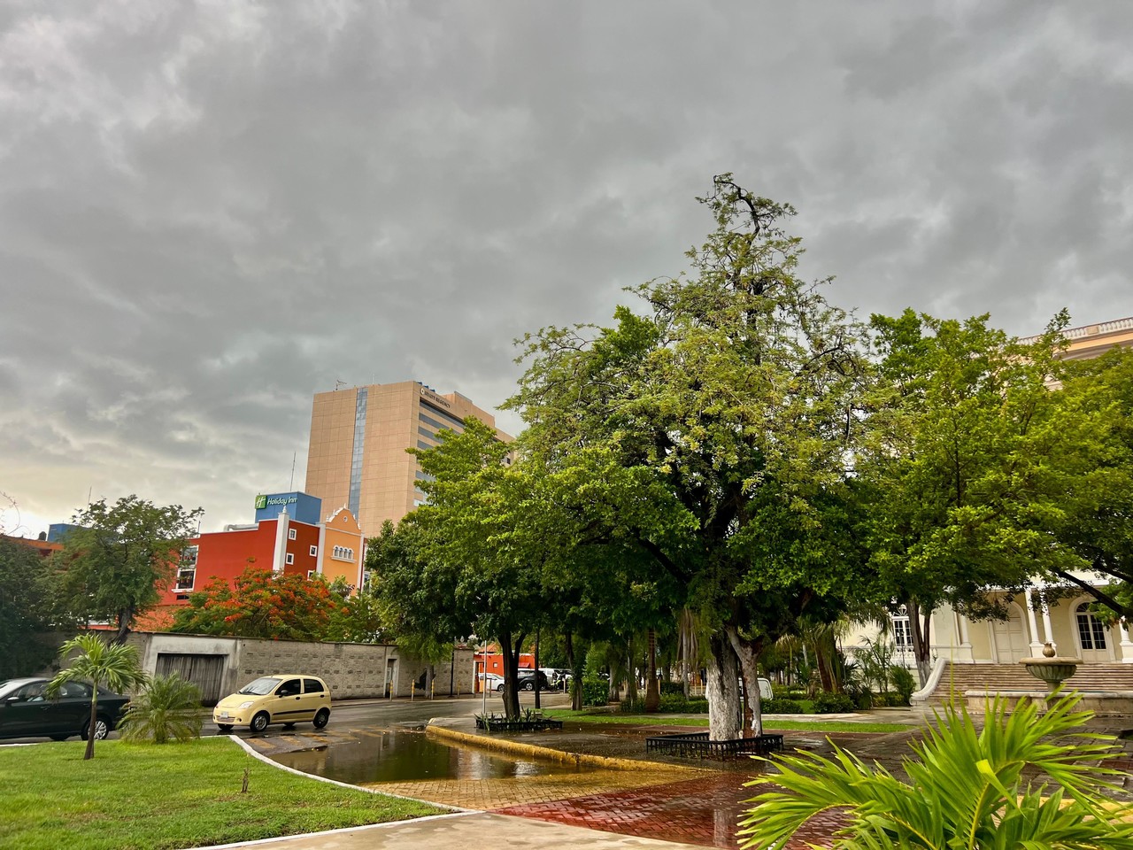 Para la jornada de este viernes se pronostica que habrá lluvia luego de casi 40 días de sequía sobre la península de Yucatán.- Foto de archivo