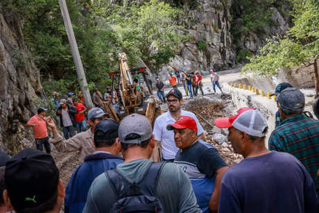 Continúa 'cerrado' acceso a la sierra de Santiago por trabajos de reconexión