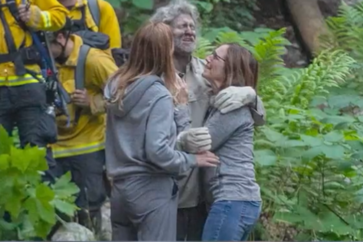 Lukas McClish reunido con su familia.   Foto: Captura de pantalla