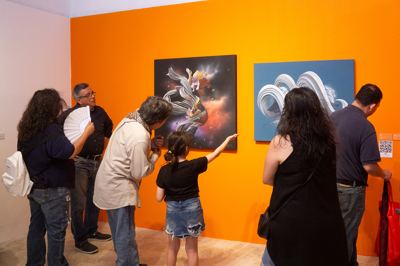 Los visitantes podrán disfrutar de las obras de artistas como Sandra Calderón, Gloria Jezzini, Laura Mellado, Liz Zabroky y muchos más. Foto: CONARTE.