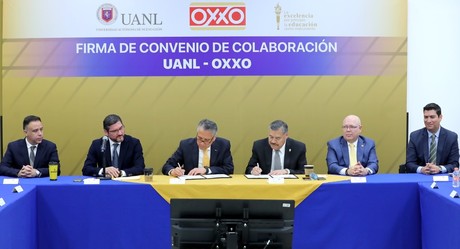 Impulso al talento universitario: convenio UANL-OXXO en Nuevo León