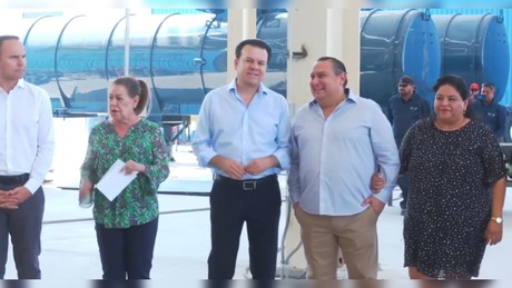 Inaugura Gobernador una empresa más para Durango; IPSE llega a La Laguna