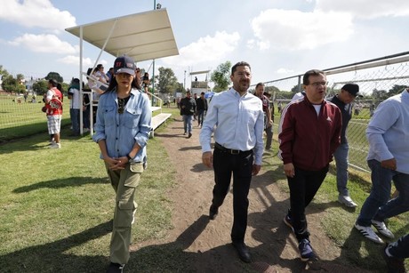 Martí Batres inaugura obras de rehabilitación en deportivo de Coyoacán