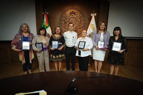 Entrega Monterrey reconocimientos a mujeres que inspiran