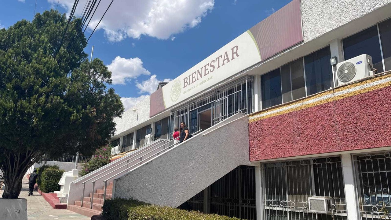 El registro de personas adultas mayores es permanente para sumarse a la lista de beneficiarios de la pensión de Bienestar. Foto: Isaura Retana.