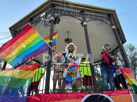 Juárez se pinta de colores: primera marcha del Orgullo LGBT+