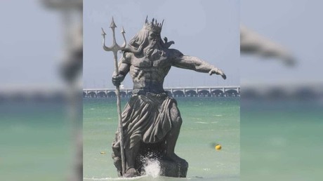 PROFEPA: Estatua de Poseidón es clausurada temporalmente