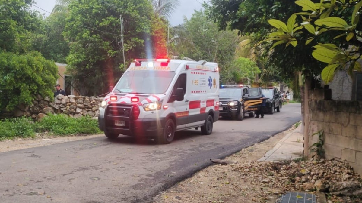 Al lugar llegó la Policía Municipal de Seyé y paramédicos de la SSP Foto: Redes Sociales