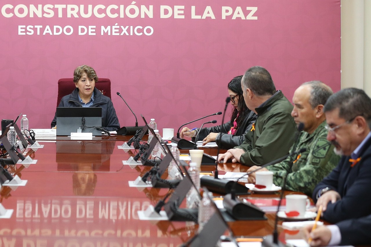 Mesa de Coordinación para la Construcción de la Paz, encabezada por la maestra Delfina Gómez Álvarez. Imagen: GEM