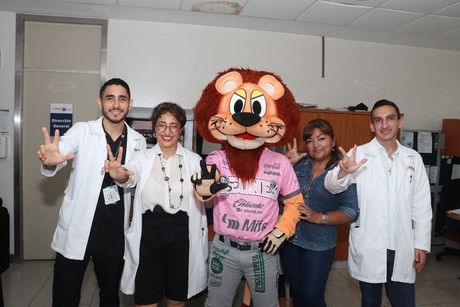 El HRAEPY y Leones de Yucatán unidos por la campaña 'Donar órganos es dar vida'