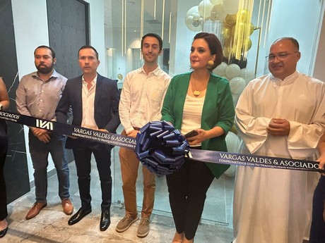 VARGAS VALDES & ASOCIADOS: Gran inauguración de oficinas y 22 aniversario