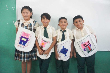 Proyecto 'Tejiendo Sueños' une pasado y presente, en alumnos de Sotuta