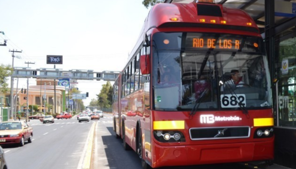 Con este proyecto esperan facilitar la movilidad entre la entidad mexiquense y la Ciudad de México. Imagen: Metrobús