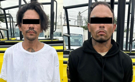 Arrestan a dos Hondureños; les encontraron una escopeta, arma larga y cocaína.