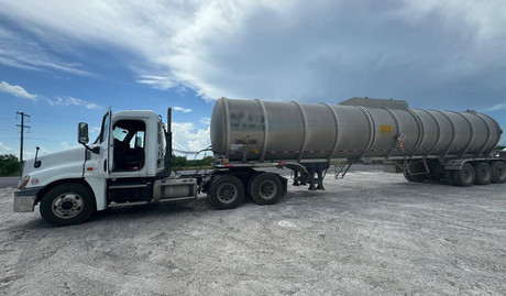 GN asegura dos tractocamiones con 103 mil litros de hidrocarburo en Tamaulipas