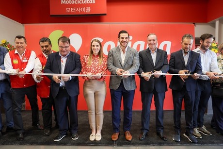 Inaugura Patricio Lozano primer tienda Soriana Mercado en Pesquería