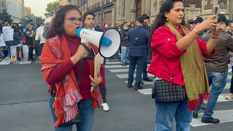 Casi 500 manifestantes de la UAS llegan a la CDMX, buscan reforma y justicia