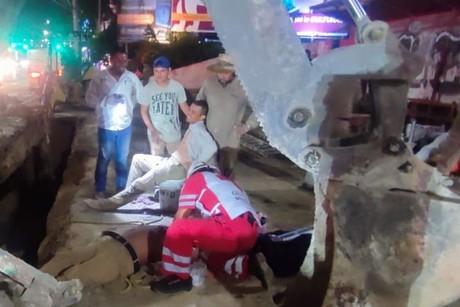 Tierra sepulta a dos obreros en obra de Comapa Sur (VIDEO)