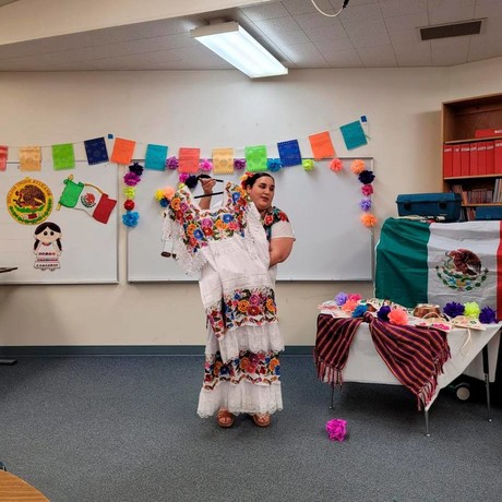 Fomentan las tradiciones yucatecas en una escuela de Estados Unidos