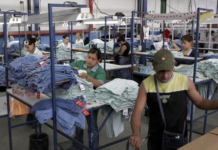 Yucatán destacó en el sector de generación de empleos con un crecimiento anual de 3.3%, según los reportes del IMSS.- Foto de archivo