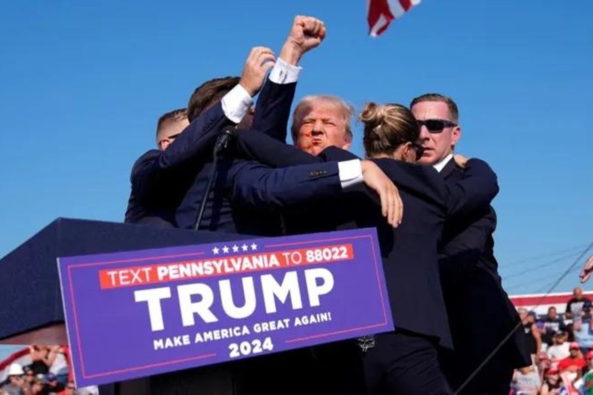 Recibe bala Trump en campaña. Captura de Pantalla.