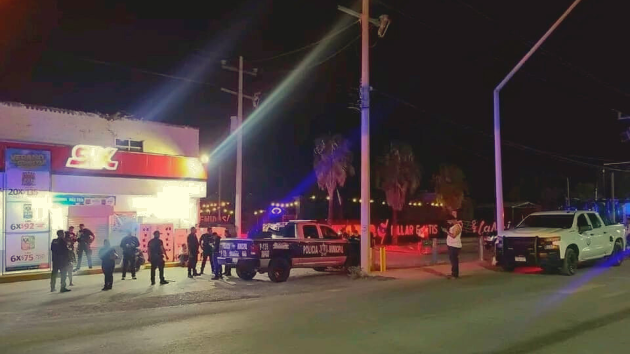 Policía en el bar 'La Luna' de Acuña / Foto: Redes Sociales