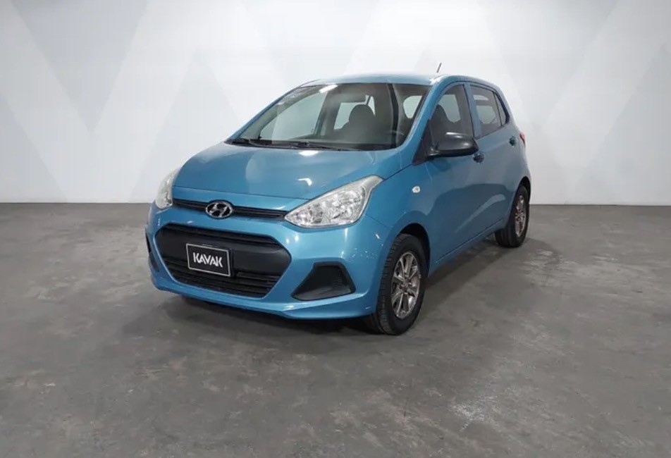 El mercado de carros compactos se encuentra lleno de opciones, pero muy pocos cuentan con los niveles de equipamiento que tiene el Hyundai Grand i10. Foto: Cortesía.