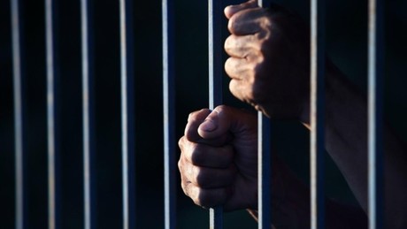 Condenan a taquero 25 años de prisión por violación de menor en Espita