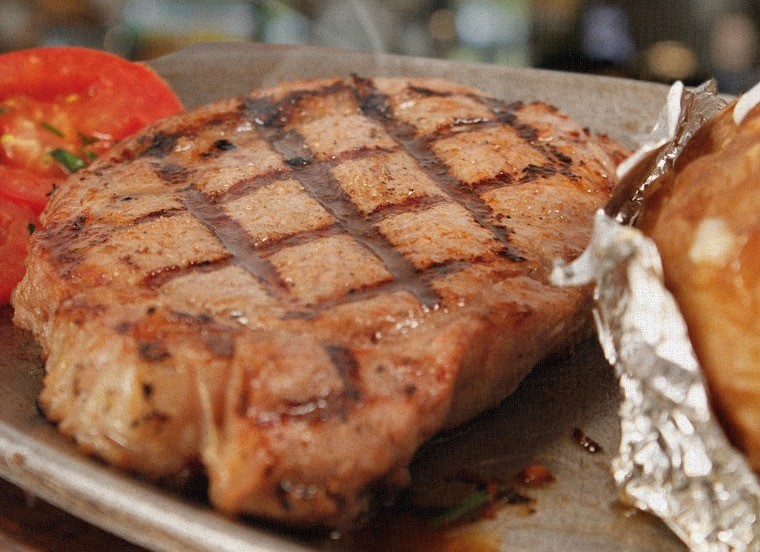 Para disfrutar de esta increíble promoción, solo debes realizar la compra de una bebida refill de adulto a precio regular. Foto: Sirloin Stockade.