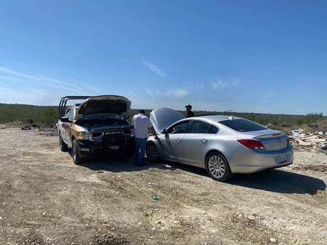 Guardia Estatal brinda apoyo a automovilistas en su tránsito por Tamaulipas