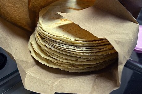 ¡Tortilla podrían llegar a los $30 por kilo! Conoce su precio en Edomex