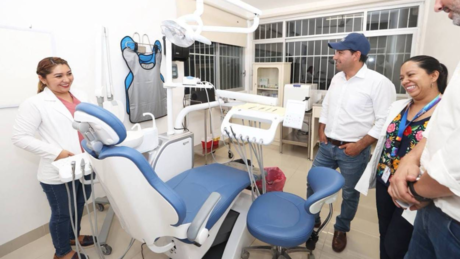 Mauricio Vila entrega Centro de Salud en Chumayel con servicio 24 horas al día