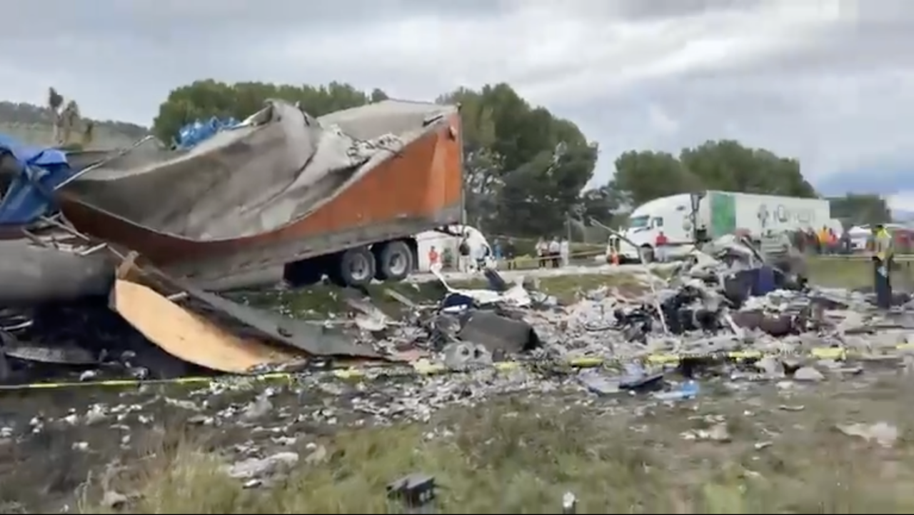 Tráilers del accidente. Captura de pantalla.