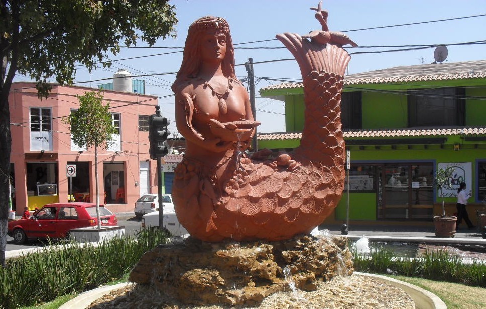 El monumento de La Tlanchana se encuentra en el Parque Juárez, en el corazón de Metepec. Imagen: Sectur.