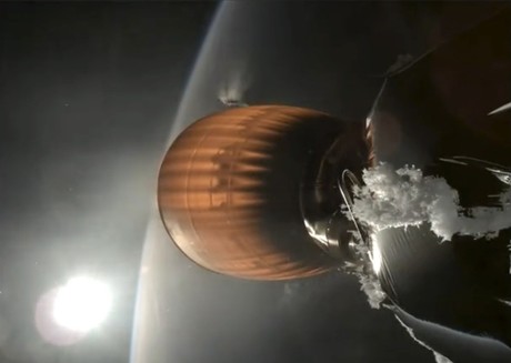 SpaceX: fallo en cohete deja satélites Starlink en riesgo