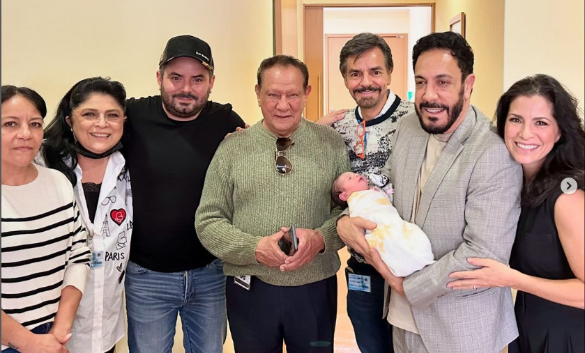 Sin duda, el nacimiento de Tessa ha unido a las familias Fayad Ruffo y Derbez Rosaldo. Foto. Instagram @alexrosaldo.