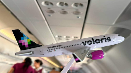 Confirman aterrizaje de Volaris pese a falla de Microsoft