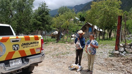 Santa Catarina envía apoyo a familias de la Sierra Alta de la Huasteca