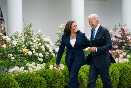 Joe Biden respalda a Kamala Harris como candidata demócrata en 2024