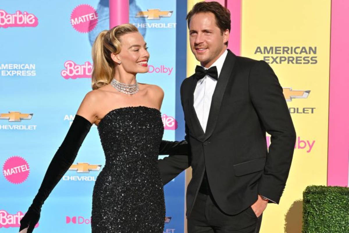 Margot Robbie y Tom Ackerley. Foto: Especial