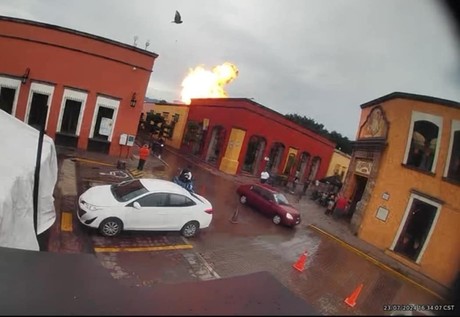 Vuela 'José Cuervo'; explota alambique gigante en Tequila (VIDEO)