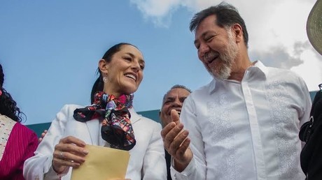 Fernández Noroña se opone a que se elimine reelección de senadores y diputados